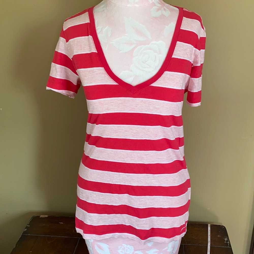 Nike V-Neck Striped Tee